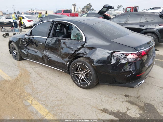 W1KLF4HBXRA047283 Mercedes-Benz E 350