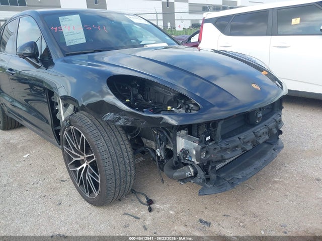 Aukcja sprzedaży 2024 Porsche Macan T, vin: WP1AA2A55RLB18899, numer aukcji: 45412541
