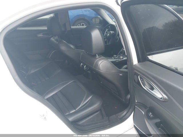 Aukcja sprzedaży 2019 Alfa Romeo Giulia Ti Sport Carbon Awd, vin: ZARFANBNXK7613823, numer aukcji: 45412580