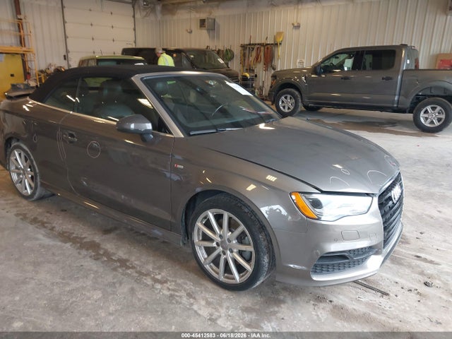 45412583 :رقم المزاد ، WAUWFLFFXF1113668 vin ، 2015 Audi A3 2.0t Premium مزاد بيع
