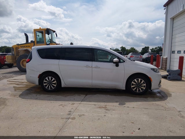 2C4RC1L78PR575668 Chrysler Pacifica Hybrid Touring L