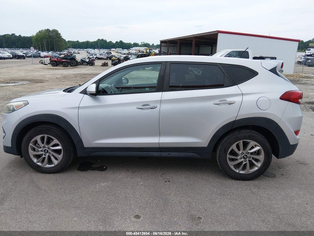 Hyundai TUCSON SE 2018 KM8J23A40JU655752 Image 16