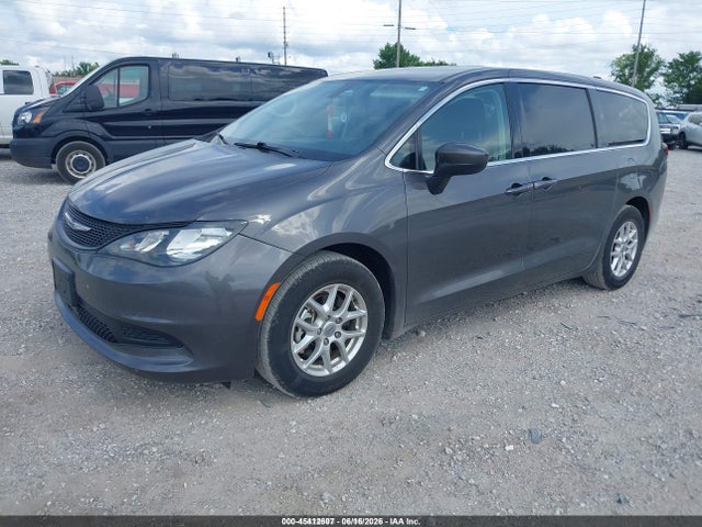 Chrysler Voyager Lx 2022 2C4RC1CG8NR127850 Image 2