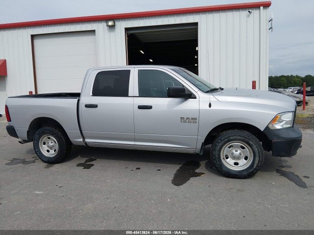 2018 Ram 1500 Tradesman  4x4 5'7 Box მანქანა იყიდება აუქციონზე, vin: 1C6RR7KG1JS306749, აუქციონის ნომერი: 45412624