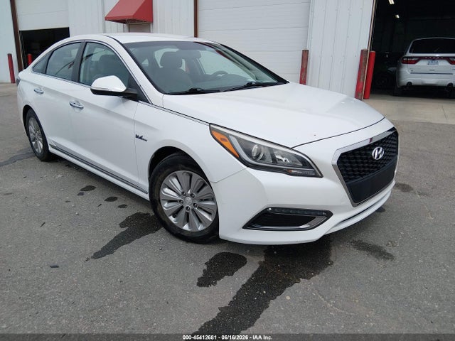 Hyundai Sonata Hybrid Se 2016 KMHE24L19GA038774 main image