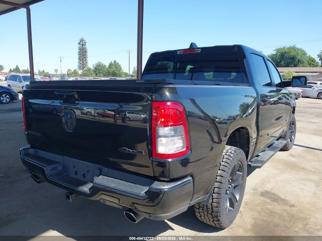 1C6SRFFT7MN679820 RAM 1500 Big Horn 4x4 5&#039;7 Box