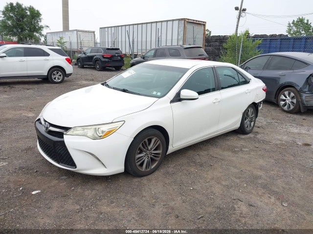 Toyota CAMRY SE 2016 4T1BF1FK6GU128909 Image 2