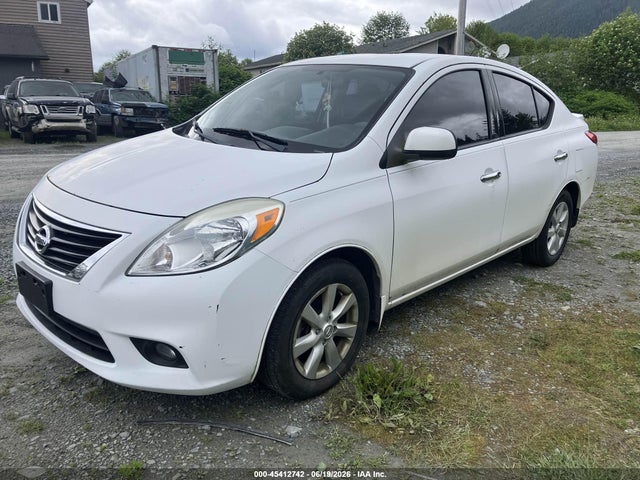 3N1CN7AP3EL809198 Nissan Versa 1.6 Sv