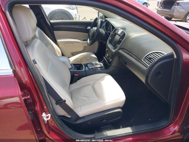 45412747 :رقم المزاد ، 2C3CCAAG0GH322525 vin ، 2016 Chrysler 300 Limited مزاد بيع