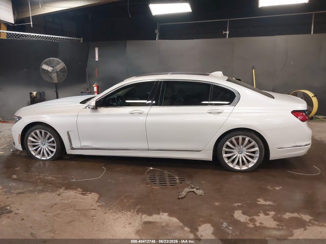 Продажа на аукционе авто 2022 Bmw 740 I Xdrive, vin: WBA7T4C00NCH24205, номер лота: 45412748