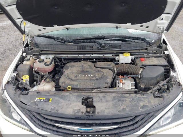 Chrysler Pacifica Hybrid Touring Plus 2017 2C4RC1H78HR838218 Image 10