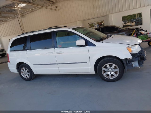 Продаж на аукціоні авто 2010 Chrysler Town & Country Touring, vin: 2A4RR5D1XAR117003, номер лоту: 45412802
