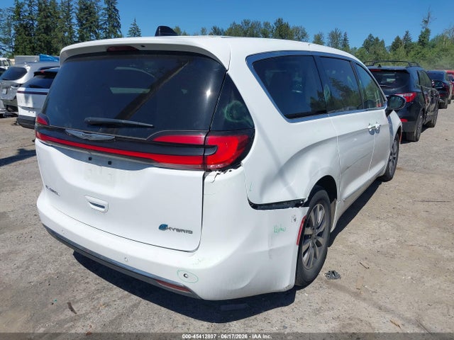 Chrysler Pacifica Hybrid Limited 2023 2C4RC1S75PR630501 Image 4