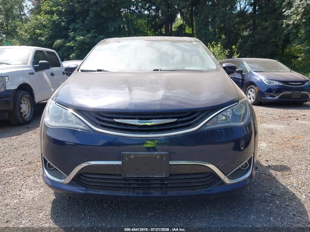 Chrysler Pacifica Hybrid Touring Plus 2017 2C4RC1H76HR836192 Image 12