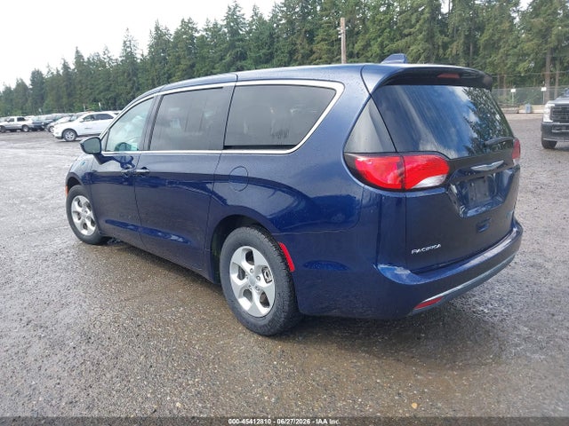 Chrysler Pacifica Hybrid Touring Plus 2017 2C4RC1H76HR836192 Image 3