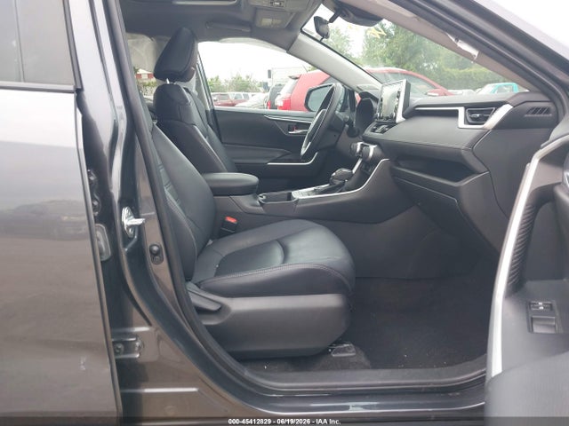 4T3B6RFV4MU040999 Toyota Rav4 Hybrid Xle Premium