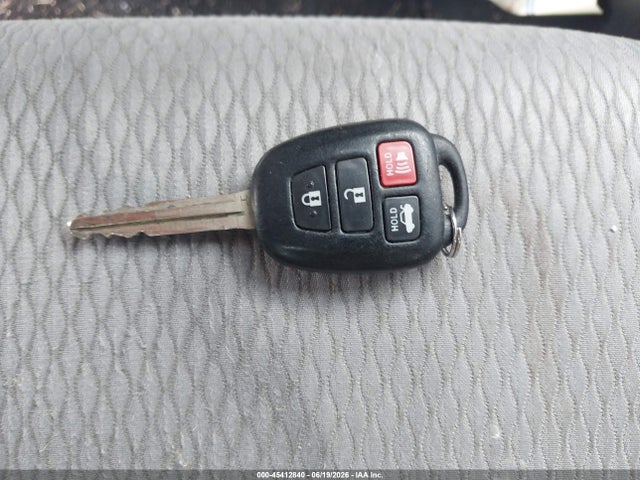 Aukcja sprzedaży 2016 Toyota Corolla Le, vin: 2T1BURHE1GC565455, numer aukcji: 45412840