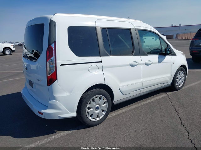 NM0AE8F75J1342867 Ford Transit Connect Xlt