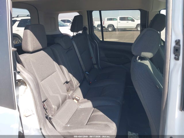 NM0AE8F75J1342867 Ford Transit Connect Xlt