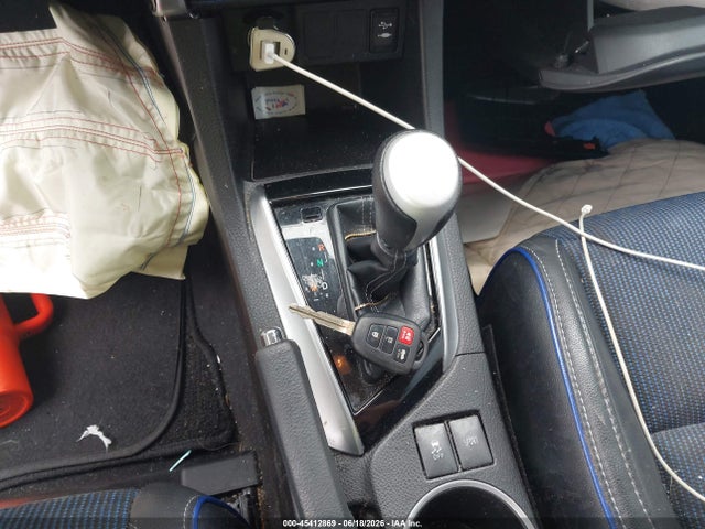 Toyota COROLLA SE 2017 5YFBURHE7HP621190 Image 11