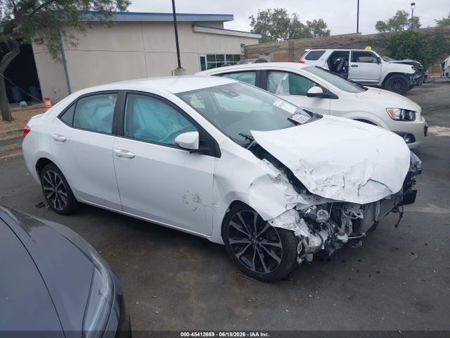 Toyota COROLLA SE 2017 5YFBURHE7HP621190 Image 13