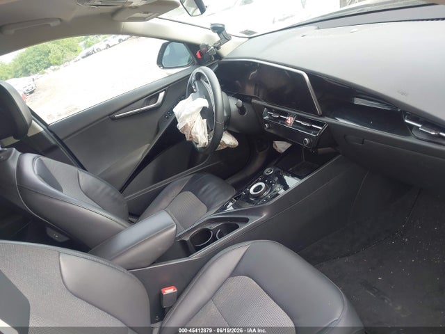 KIA Niro Ev Wind 2023 KNDCR3L15P5053573 Image 5
