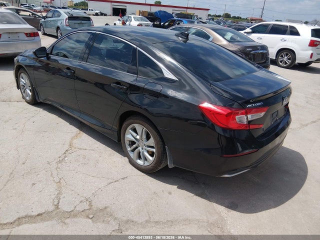 Honda ACCORD LX 2018 1HGCV1F10JA105140 Image 3