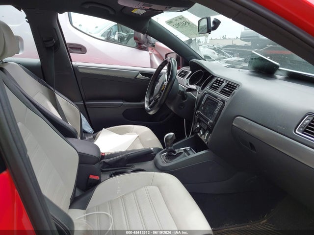 3VWD17AJ3HM394484 Volkswagen Jetta 1.8t Sport