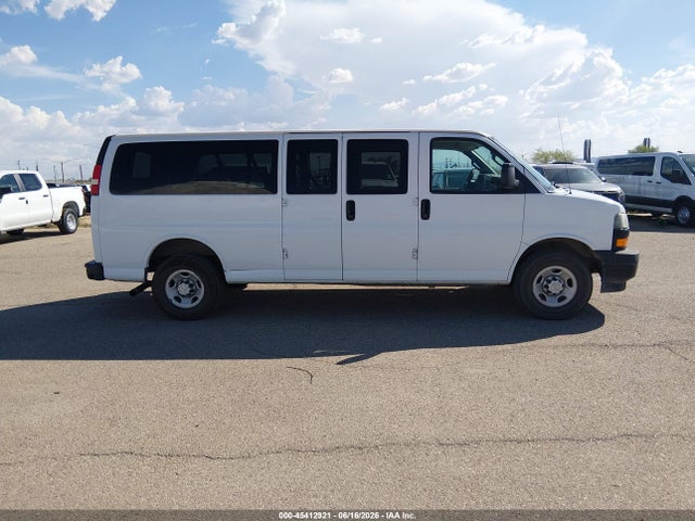 Chevrolet Express 3500 Ls 2019 1GAZGNFG1K1289271 Image 16