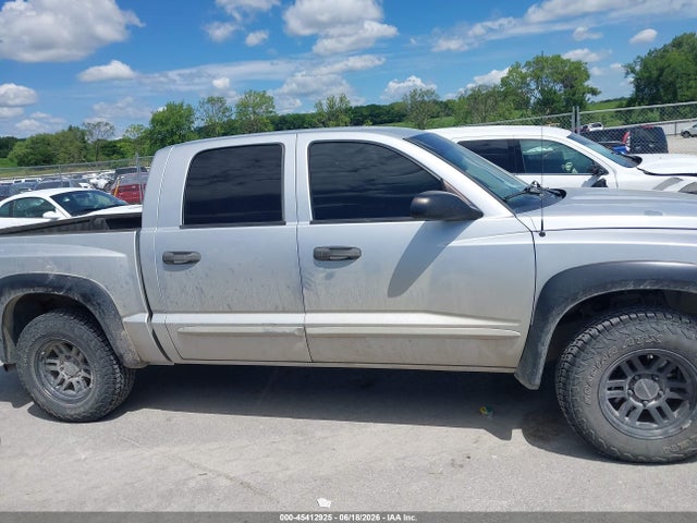 45412925 :رقم المزاد ، 1D7HW48N36S605965 vin ، 2006 Dodge Dakota Slt مزاد بيع