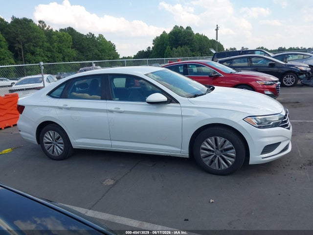 2019 Volkswagen Jetta 1.4t R-line/1.4t S/1.4t Se მანქანა იყიდება აუქციონზე, vin: 3VWCB7BU6KM230008, აუქციონის ნომერი: 45413029