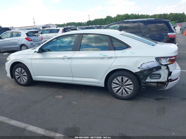 2019 Volkswagen Jetta 1.4t R-line/1.4t S/1.4t Se მანქანა იყიდება აუქციონზე, vin: 3VWCB7BU6KM230008, აუქციონის ნომერი: 45413029