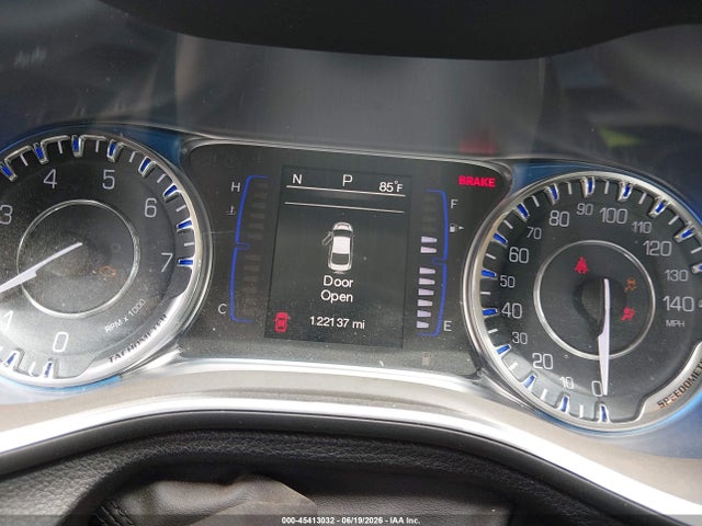 Aukcja sprzedaży 2015 Chrysler 200 Limited, vin: 1C3CCCAB5FN720867, numer aukcji: 45413032