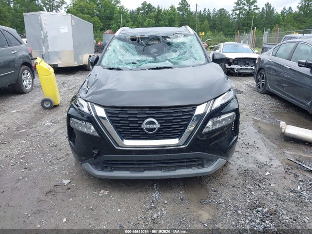 45413054 :رقم المزاد ، 5N1BT3BA9PC855548 vin ، 2023 Nissan Rogue Sv Fwd مزاد بيع