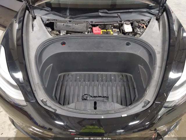 Продажа на аукционе авто 2021 Tesla Model 3 Long Range, vin: 5YJ3E1EB0MF065579, номер лота: 45413088