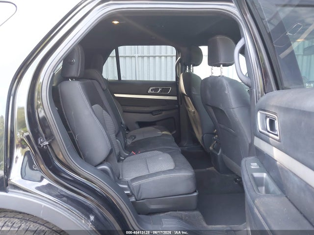 45413128 :رقم المزاد ، 1FM5K7D87HGD47915 vin ، 2017 Ford Explorer Xlt مزاد بيع
