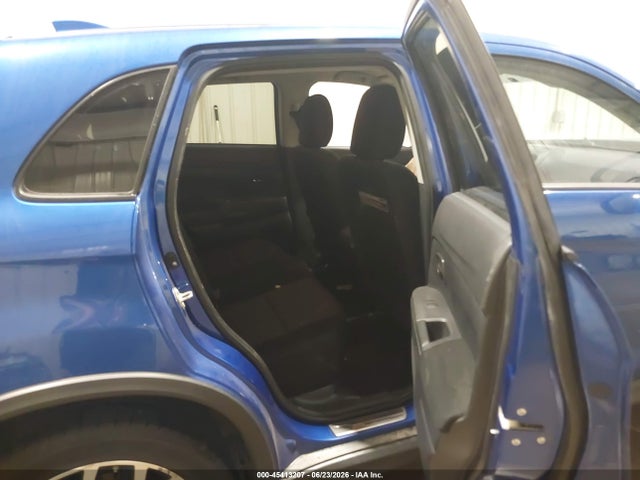 Продажа на аукционе авто 2017 Mitsubishi Outlander Sport 2.0 Le, vin: JA4AR3AU1HZ019204, номер лота: 45413207