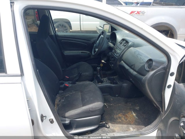 Nissan Versa 1.6 S 2016 3N1CN7AP2GL895901 Image 5
