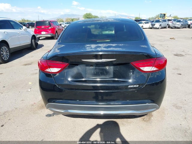 Chrysler 200 Limited 2015 1C3CCCABXFN677434 Image 16