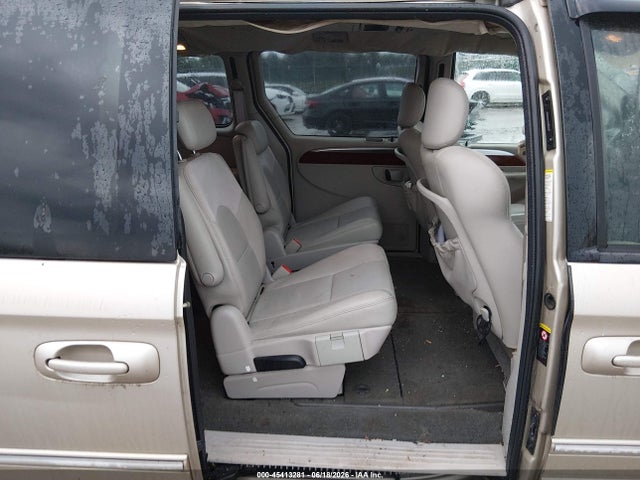 Продажа на аукционе авто 2005 Chrysler Town & Country Limited, vin: 2C8GP64L85R123638, номер лота: 45413281