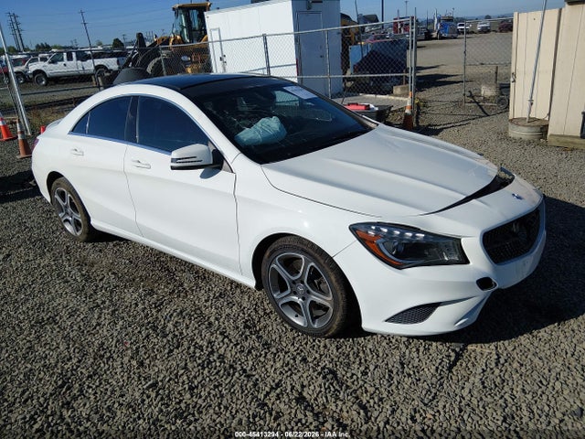 Mercedes-Benz CLA 250 2014 WDDSJ4EB8EN045050 zdjęcie główne