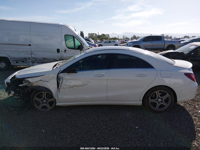 WDDSJ4EB8EN045050 Mercedes-Benz CLA 250