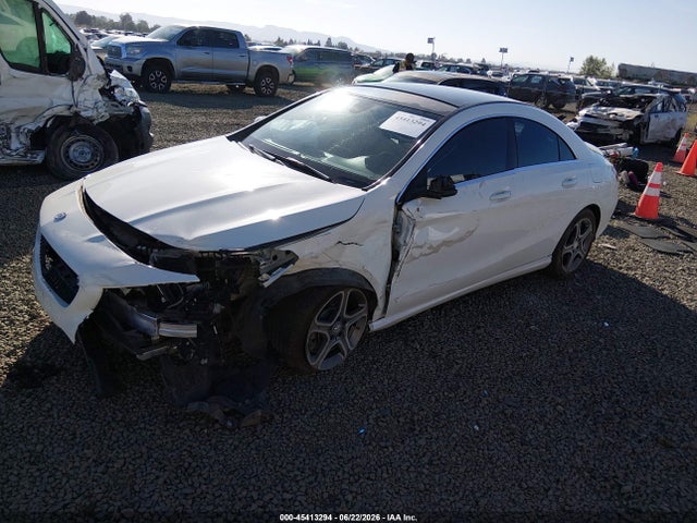 WDDSJ4EB8EN045050 Mercedes-Benz CLA 250