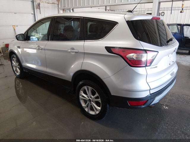 Ford ESCAPE SE 2017 1FMCU9GD2HUE50411 Image 3