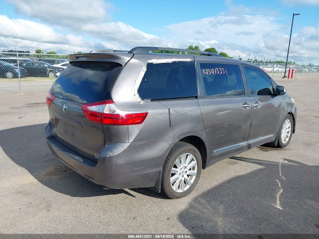 Toyota Sienna Xle 7 Passenger 2017 5TDDZ3DC4HS153129 Image 4