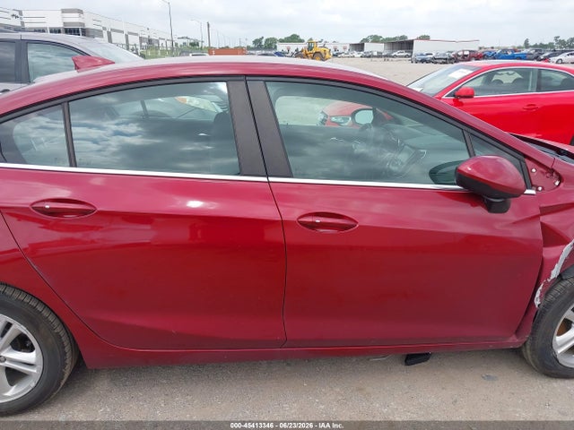 45413346 :رقم المزاد ، 1G1BE5SM6J7220168 vin ، 2018 Chevrolet Cruze Lt Auto مزاد بيع