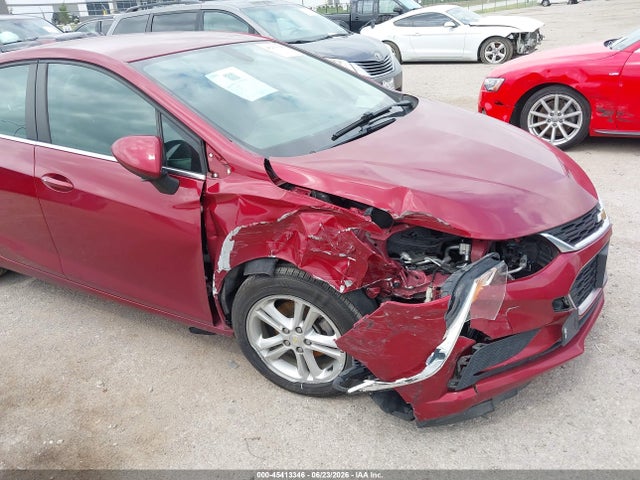 45413346 :رقم المزاد ، 1G1BE5SM6J7220168 vin ، 2018 Chevrolet Cruze Lt Auto مزاد بيع