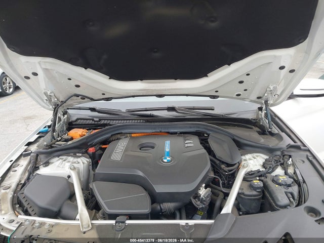 WBAJA9C55KB399781 BMW 530e Iperformance