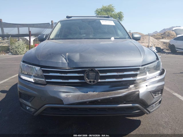 3VV2B7AXXJM136725 Volkswagen Tiguan 2.0t Se/2.0t Sel