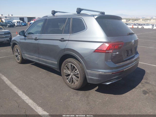 3VV2B7AXXJM136725 Volkswagen Tiguan 2.0t Se/2.0t Sel